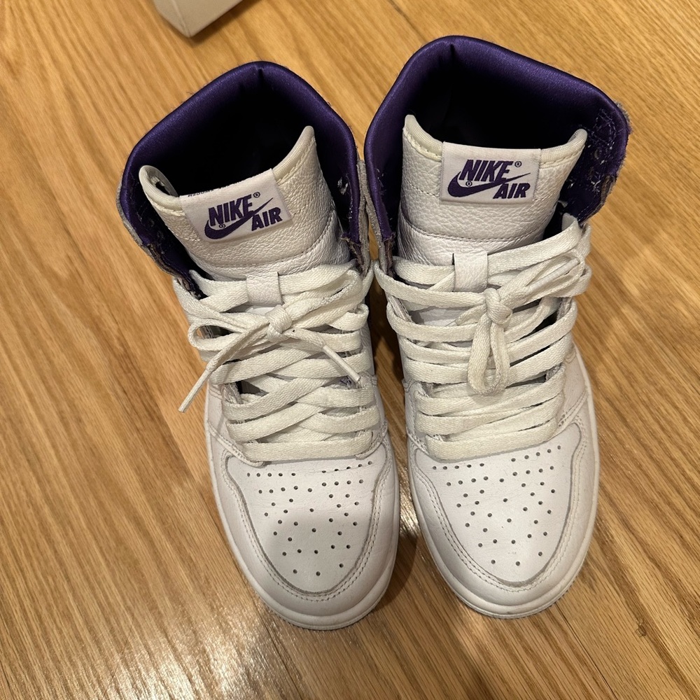 Jordan 1 High-Top court purple